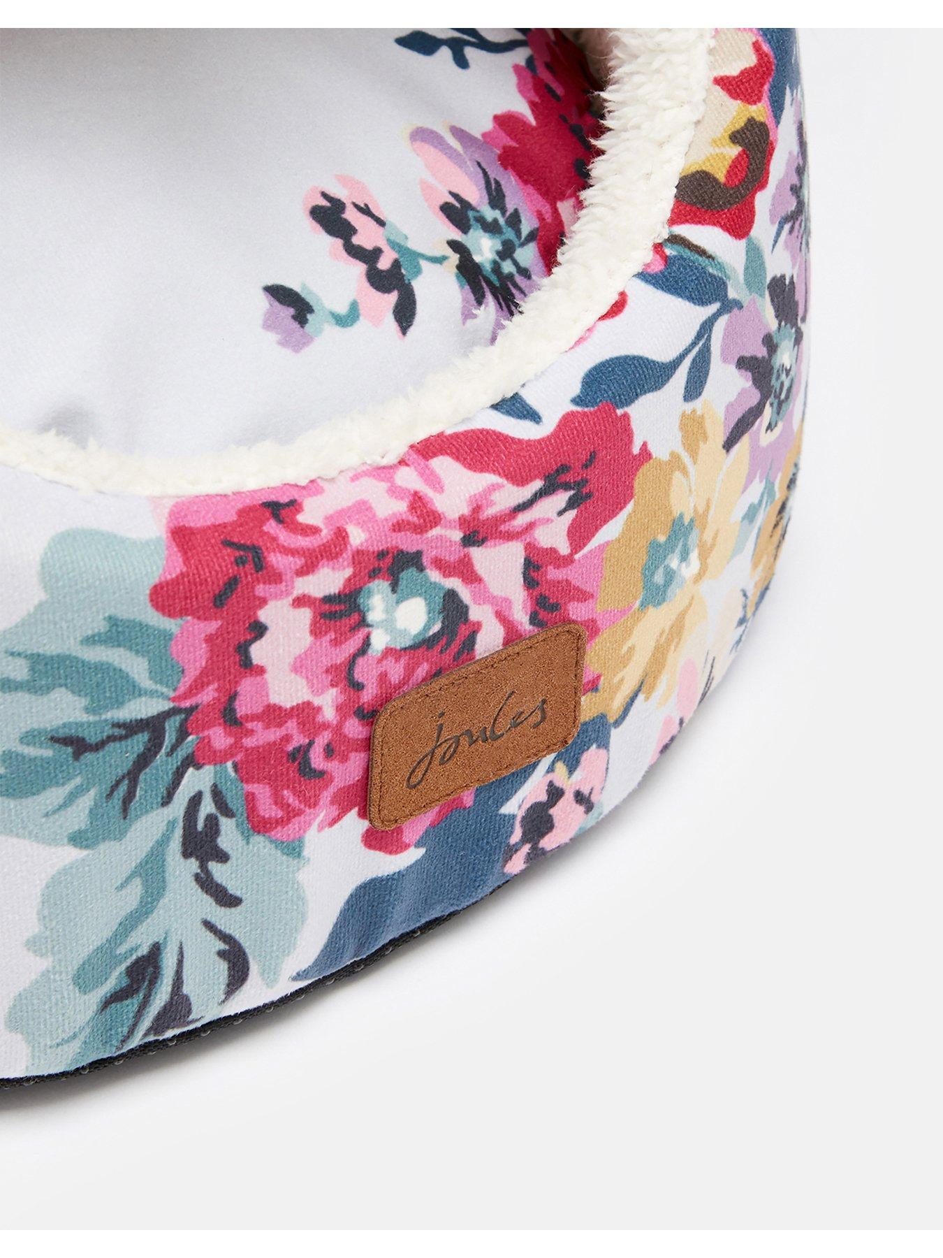  image of joules-cambridge-floral-hideaway