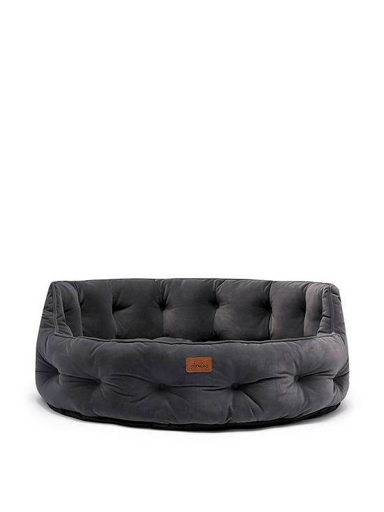 front image of joules-chesterfield-pet-bed--nbspgrey
