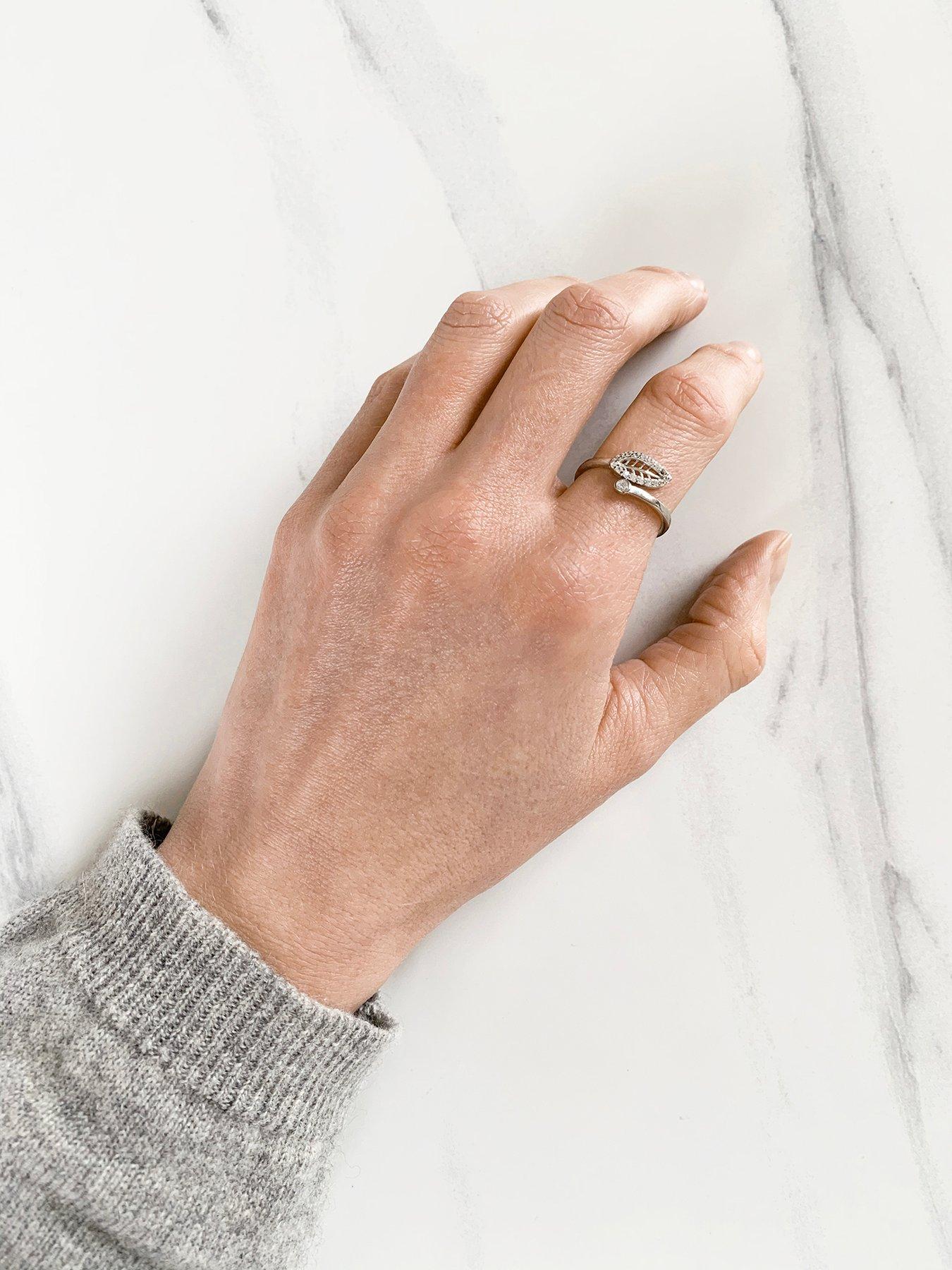  image of the-love-collection-leaf-cubic-zirconia-ring