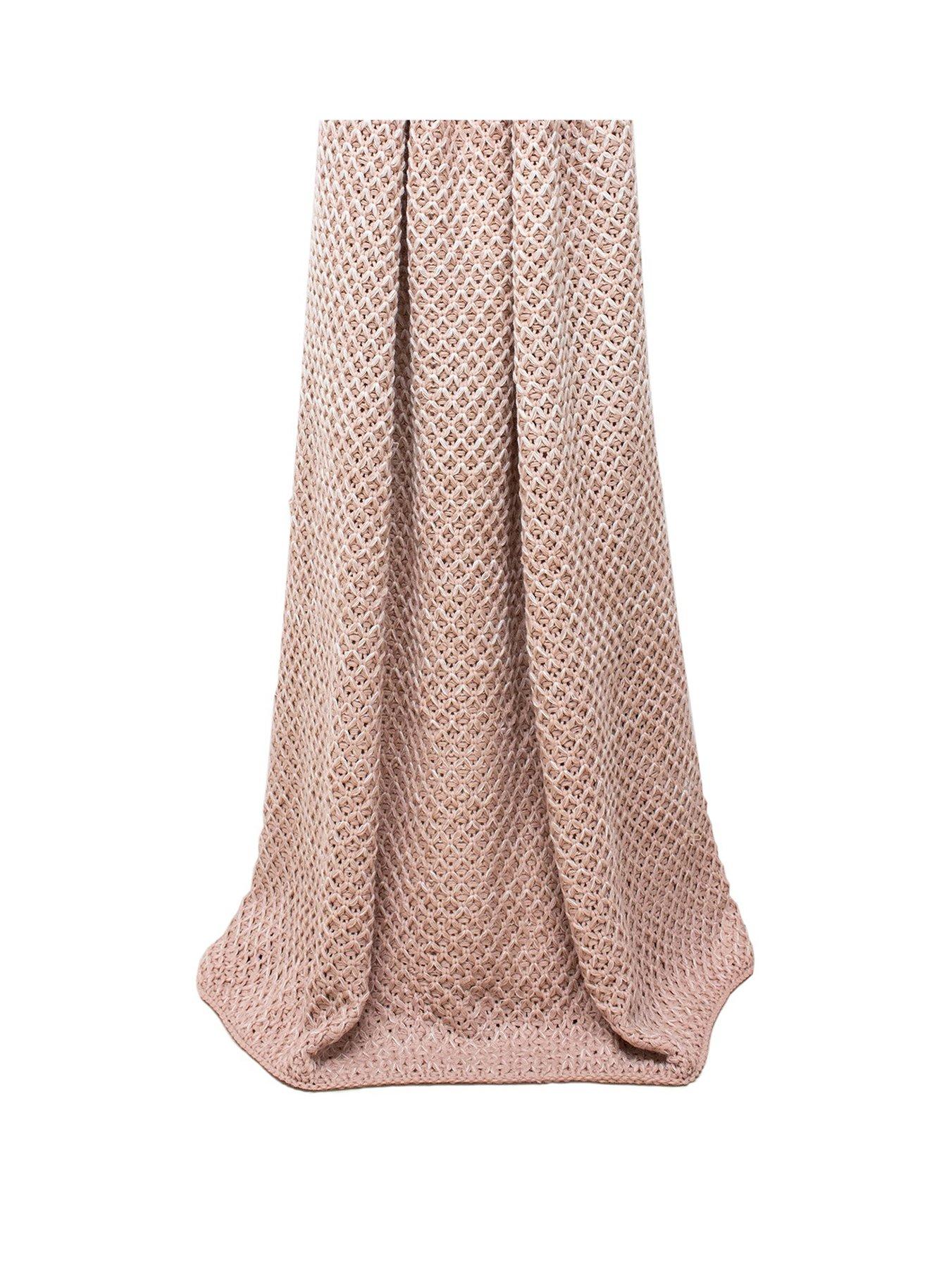 Riva Home Elina Throw