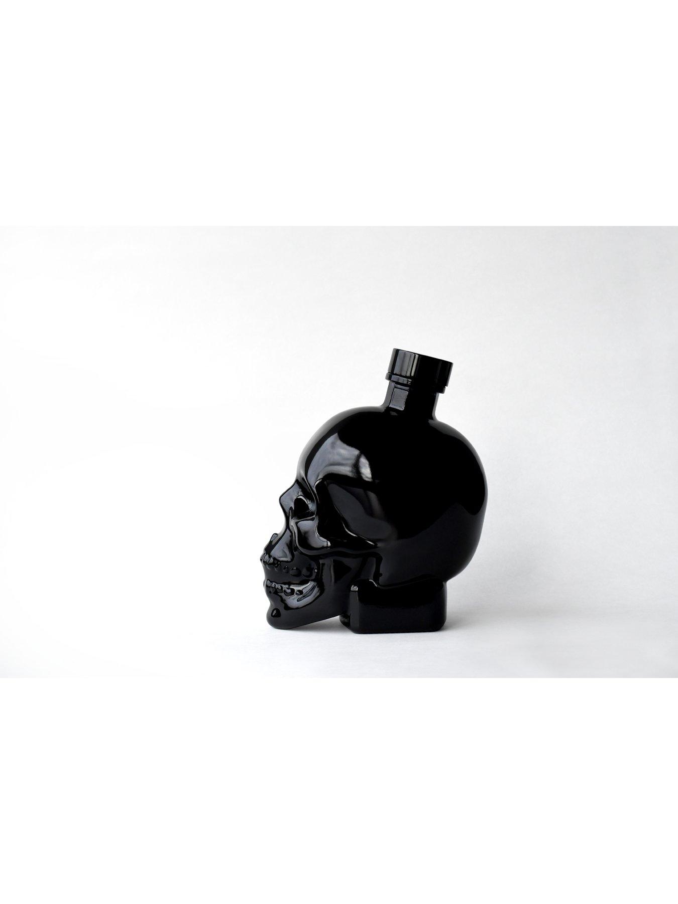 Image 2 of 3 of Crystal Head Vodka Onyx 70cl