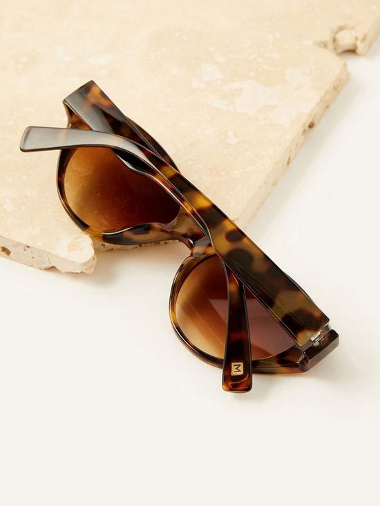 stillFront image of monsoon-olivia-oval-sunglasses-brown
