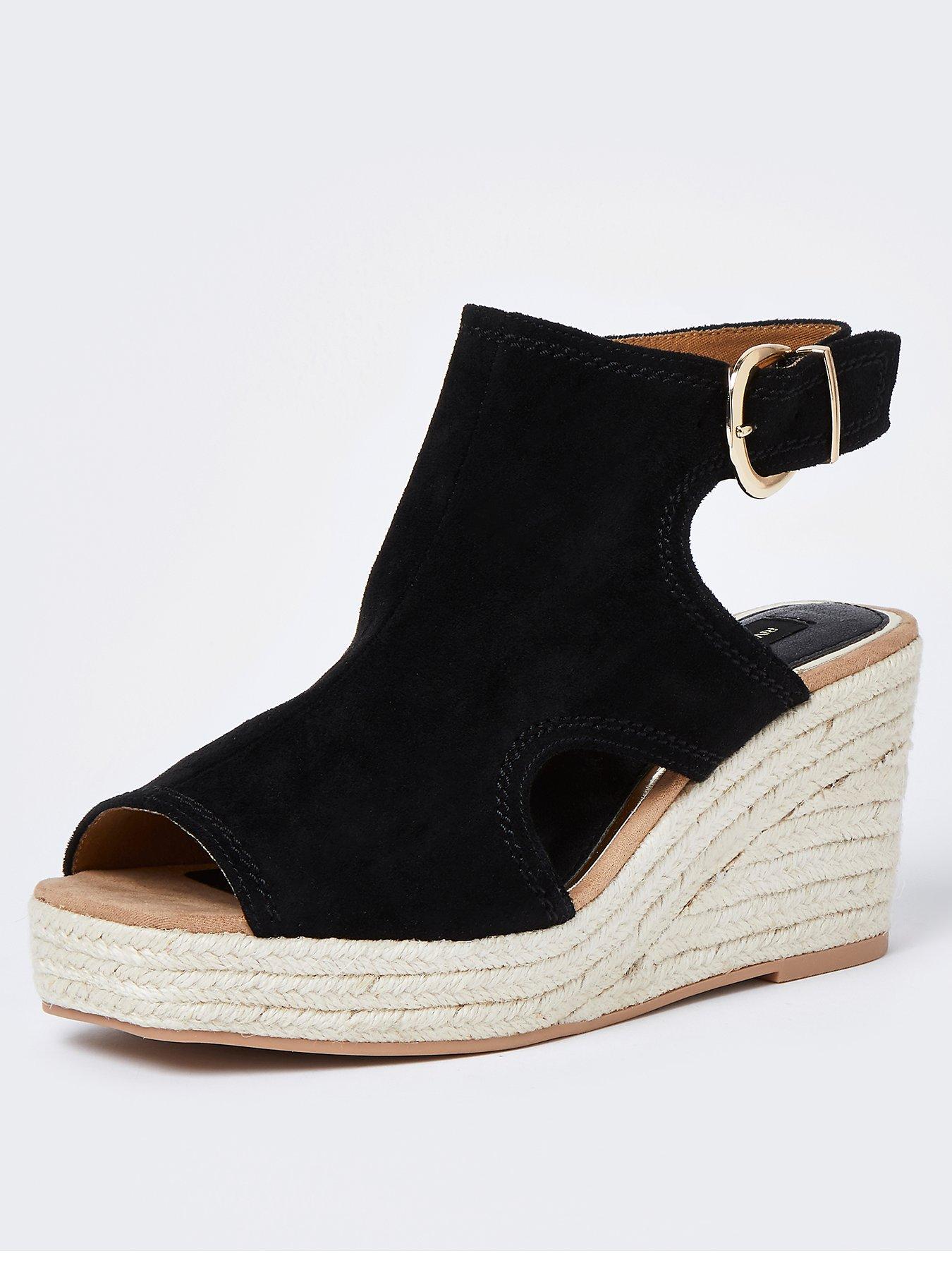 4 inch platform flip flops