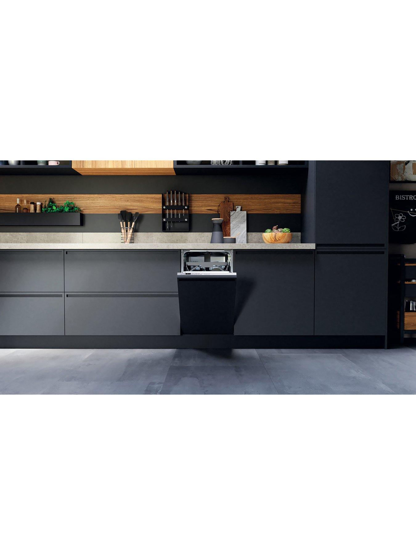 Image 3 of 6 of Hotpoint HSIO3T223WCEUKN&nbsp;Slimline Integrated Dishwasher