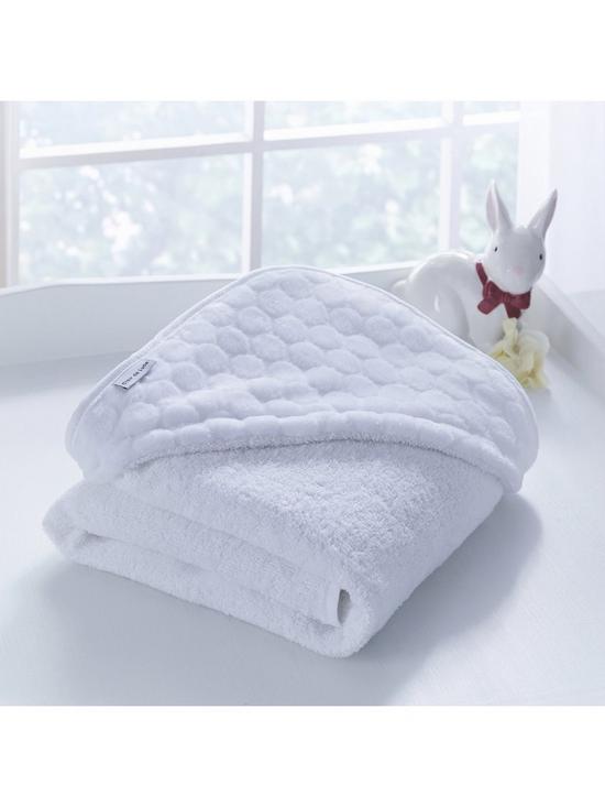 stillFront image of clair-de-lune-marshmallow-hooded-towel-white