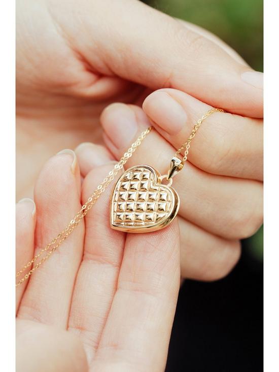stillFront image of love-gold-love-gold-9ct-yellow-gold-18mm-quilt-pattern-heart-locket-on-18-curb-chain