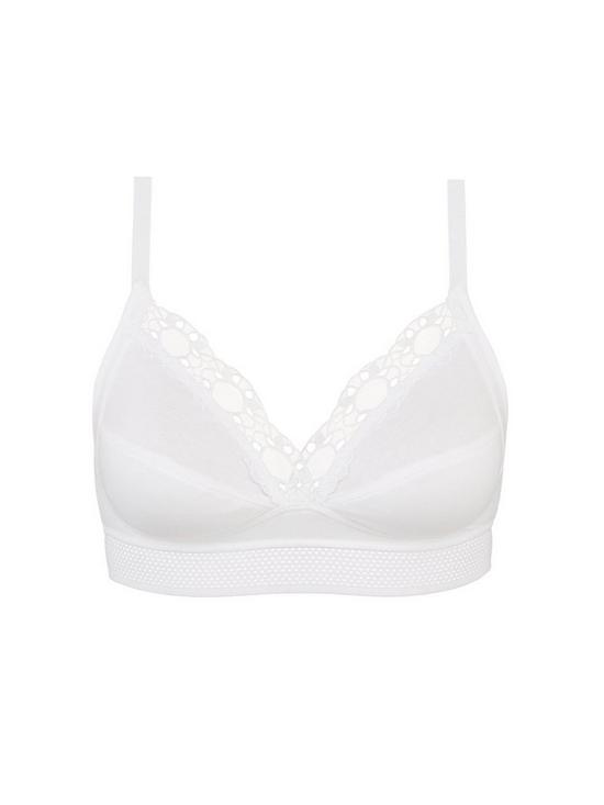 outfit image of playtex-feel-good-support-non-wirednbspbra-white