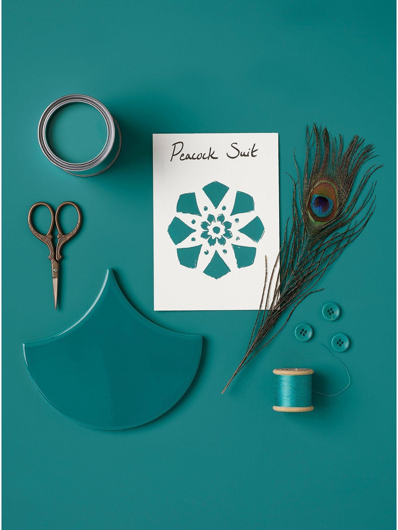 Image 4 of 5 of Rust-Oleum Chalky Finish 2.5-litre Wall Paint &ndash; Peacock Suit