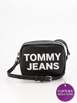 tommy-jeans-essential-pu-camera-bag-black
