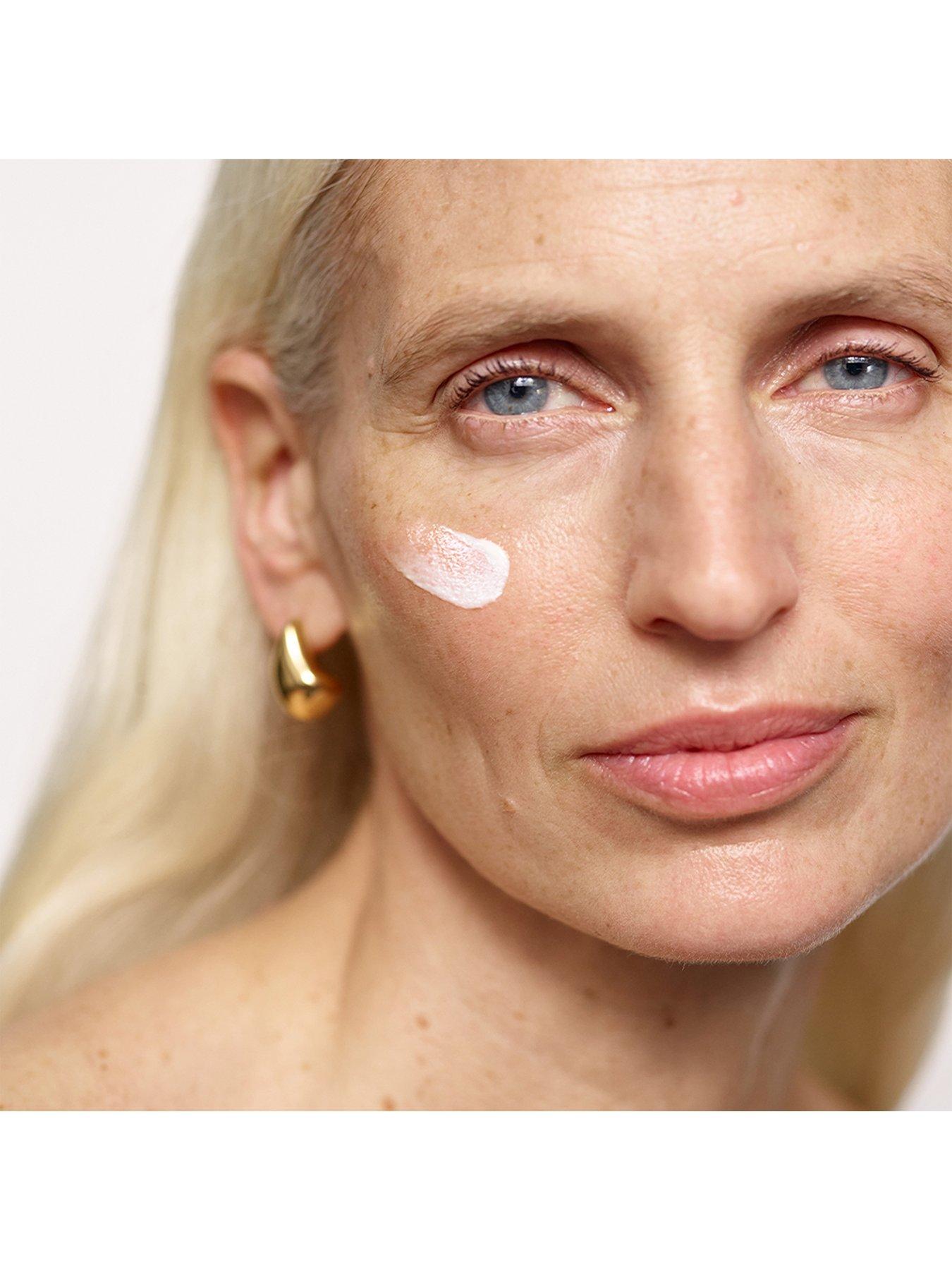 Image 4 of 6 of Lancaster Sun Sensitive Oil-Free Milky Face Fluid Sunscreen &amp; Sun Protection Cream SPF50 50ml