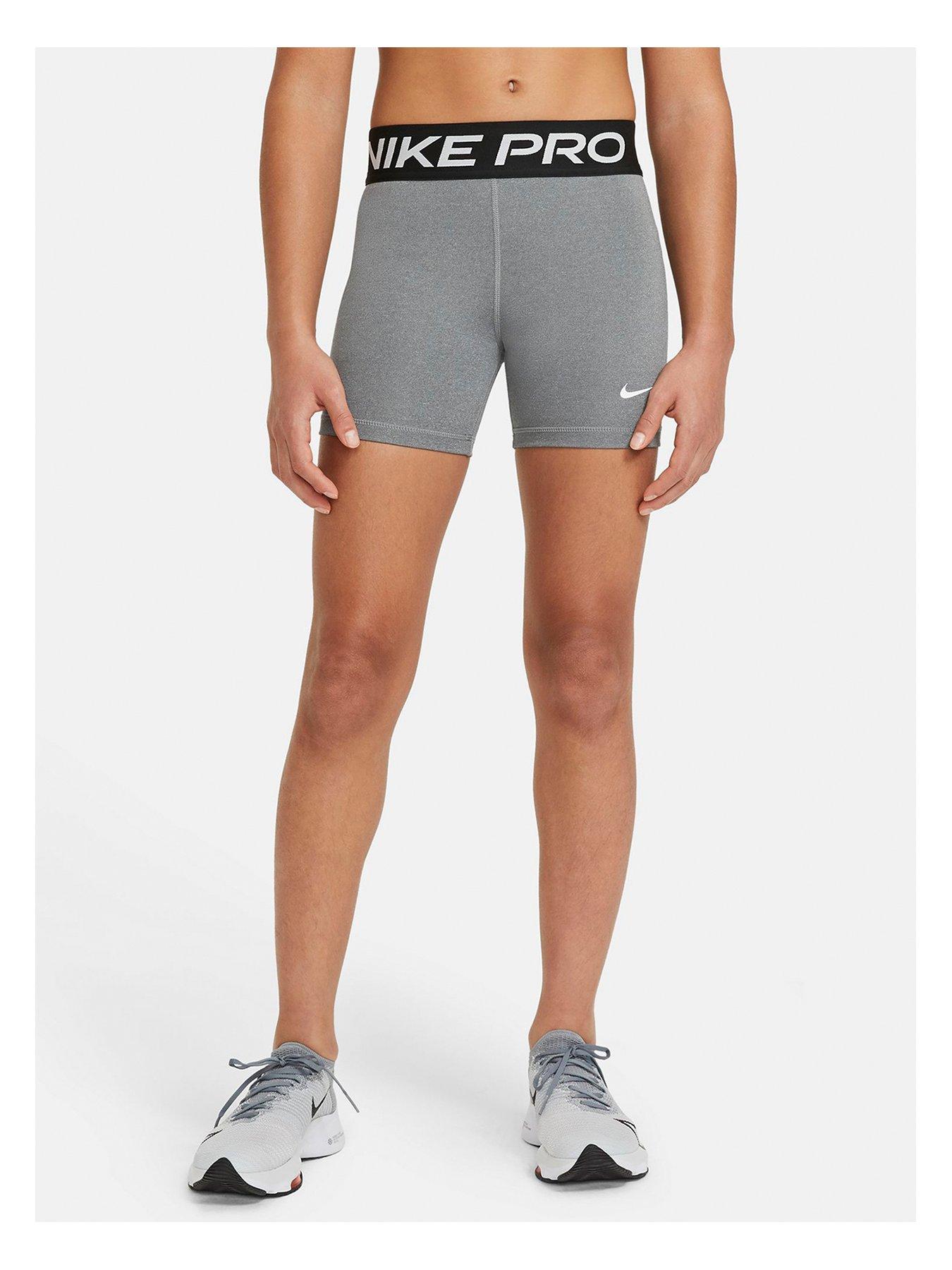 Girls grey 2025 nike shorts