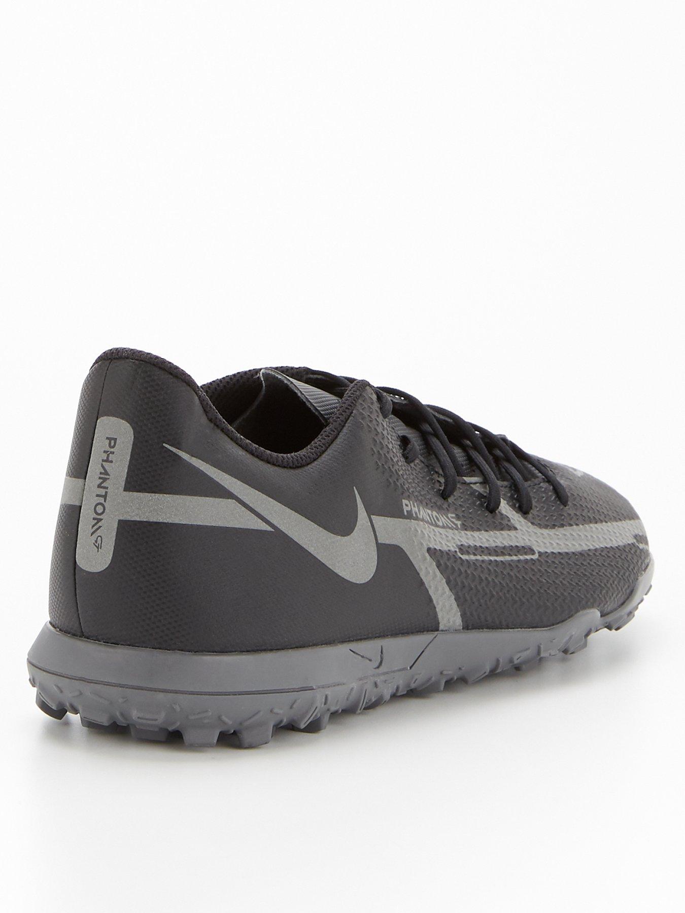 Nike Men's Phantom GT Club Astro Turf Football Boot Black