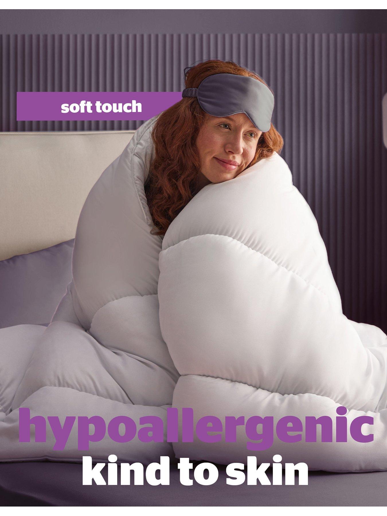Image 3 of 7 of Silentnight Deep Sleep 7.5 Tog Duvet - White