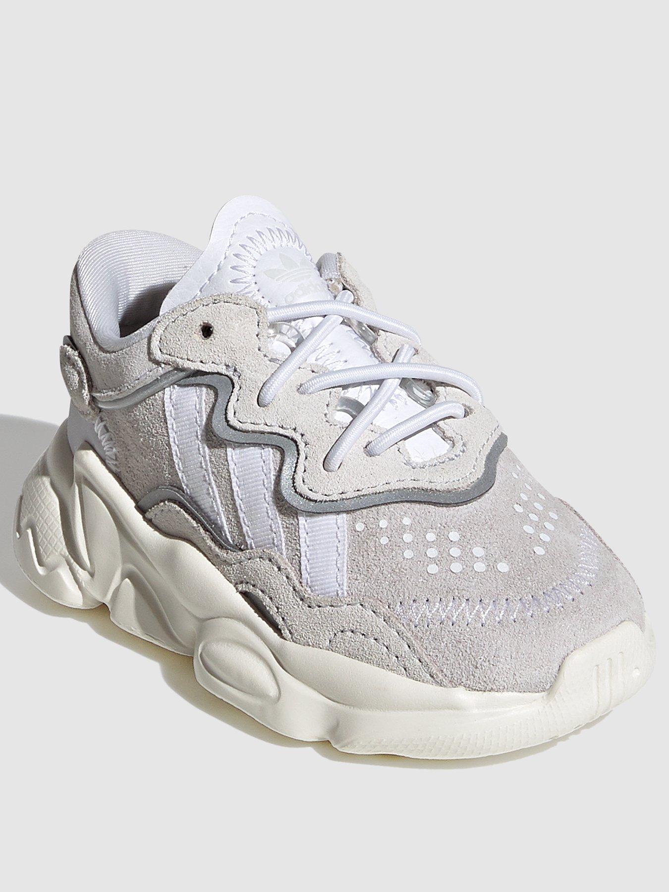 undefined Infant Unisex Ozweego Trainers - White