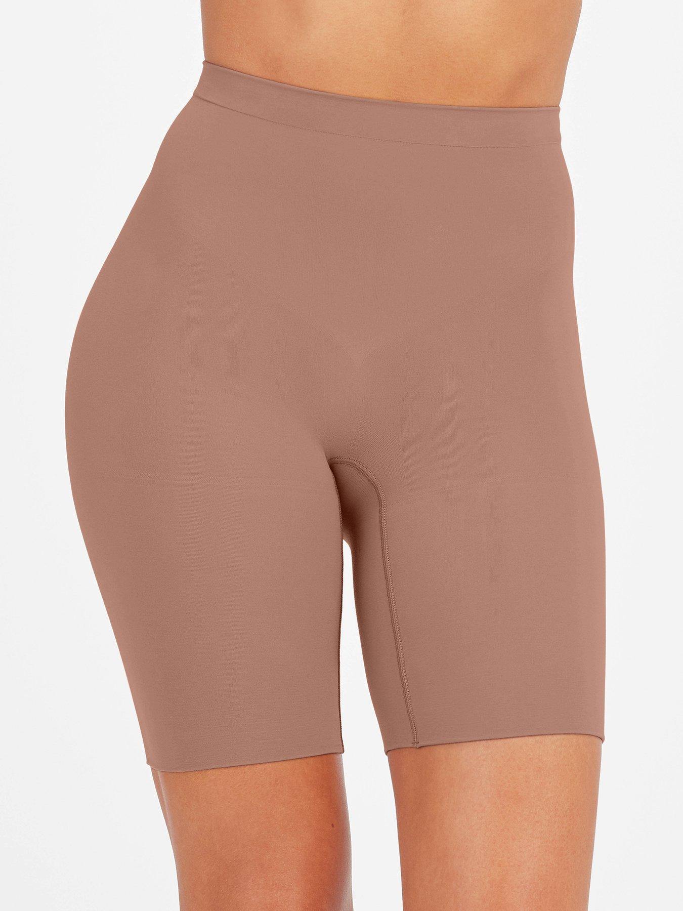 Spanx Everyday Seamless Shaping High Waisted Short - Nude