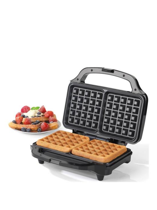 front image of salter-ek2249-deep-fill-waffle-maker