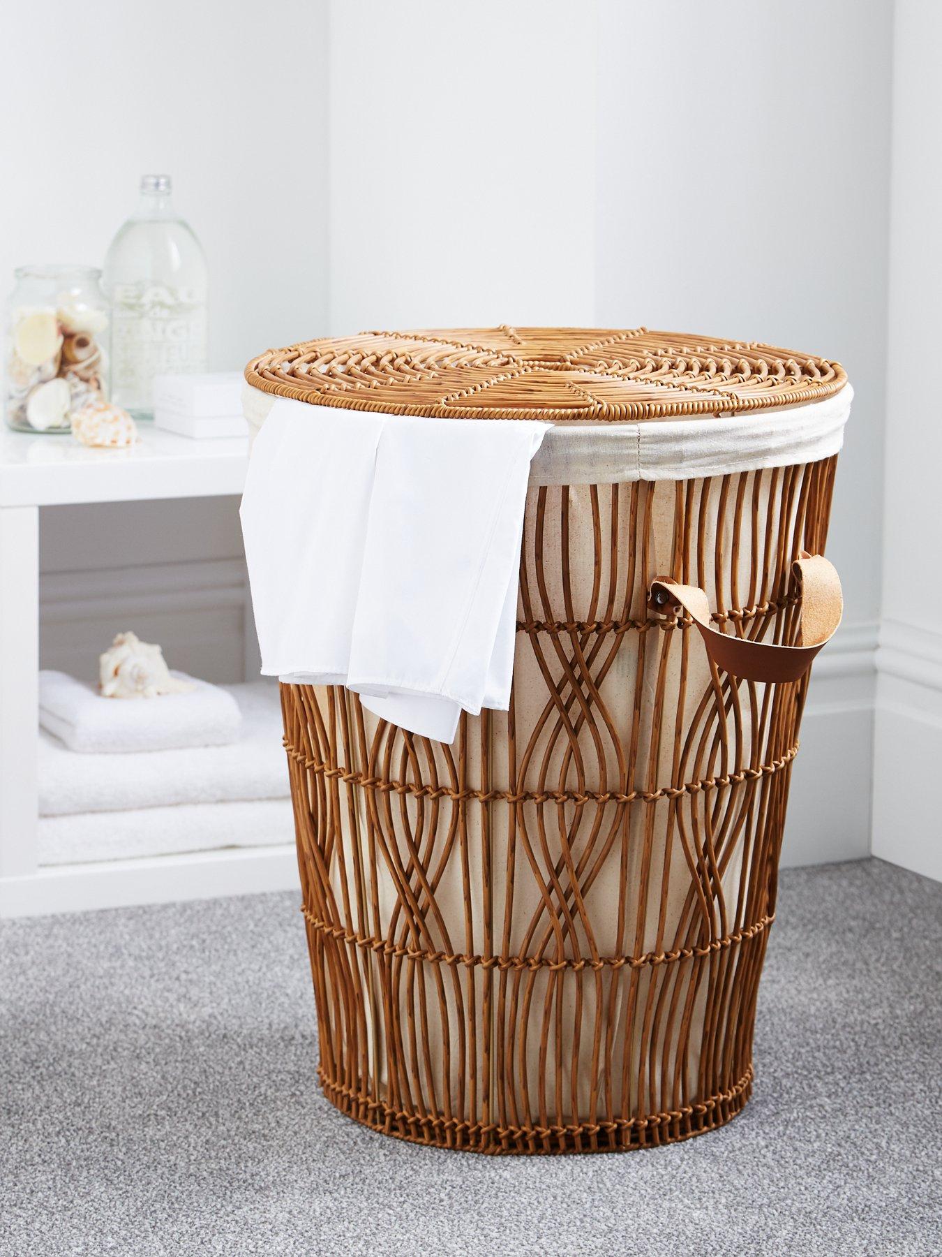 Round Tapered Rattan Style Laundry Hamper