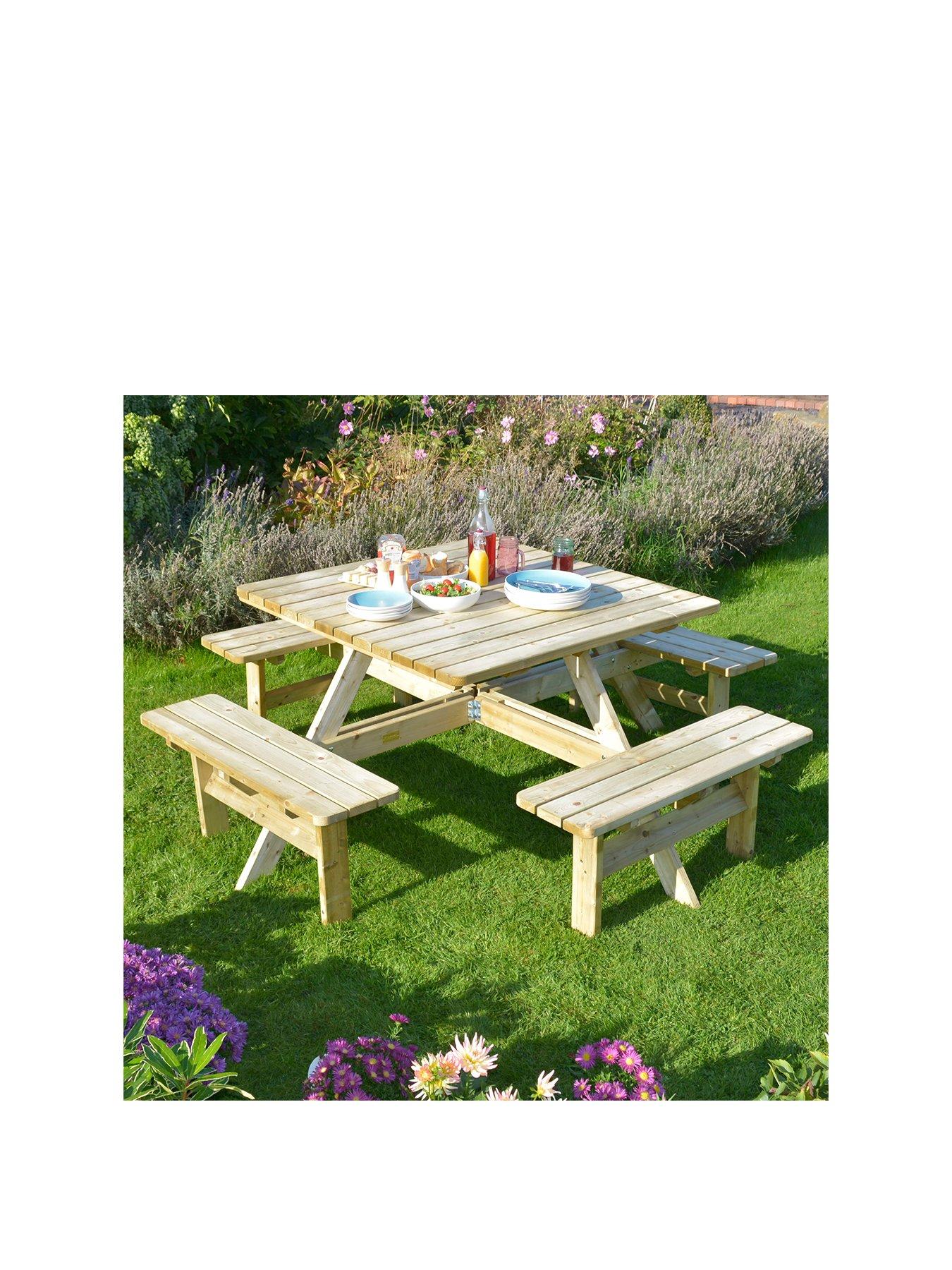 rowlinson-square-picnic-table