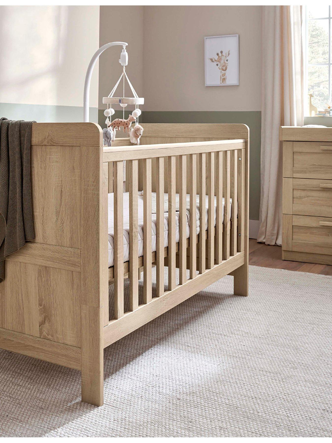  image of mamas-papas-atlas-cot-bed