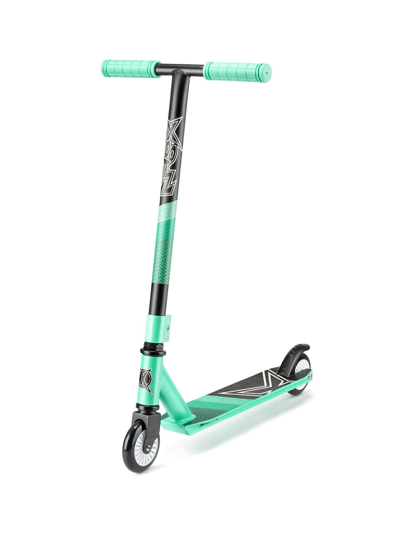 Image 2 of 7 of XOOTZ Shred 2.0 T-Bar Stunt Scooter