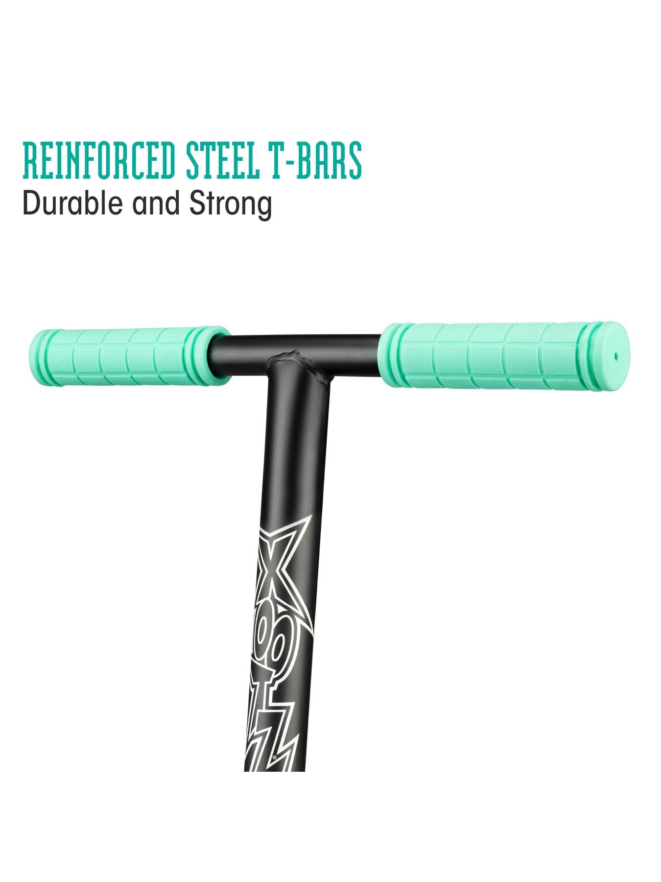 Image 4 of 7 of XOOTZ Shred 2.0 T-Bar Stunt Scooter