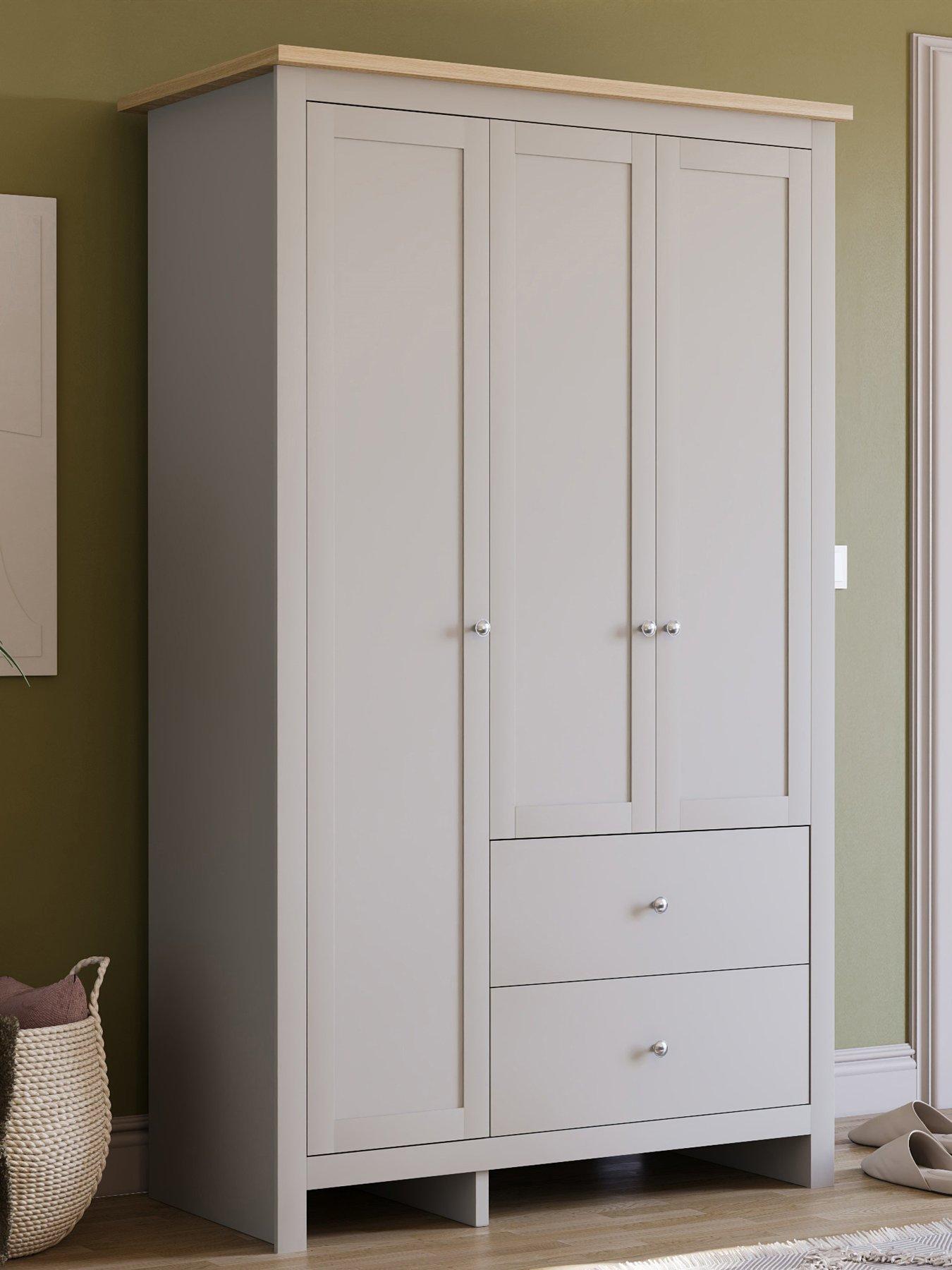 Vida Designs Arlington 3 Door, 2 Drawer Wardrobe in Grey