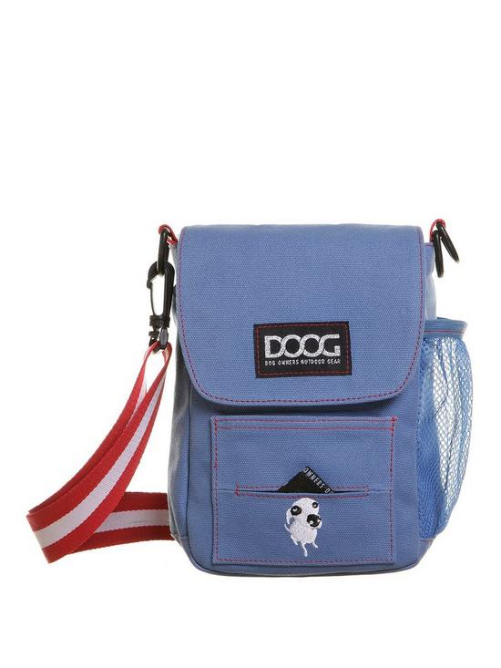 front image of doog-dog-walking-shoudler-bag--blue