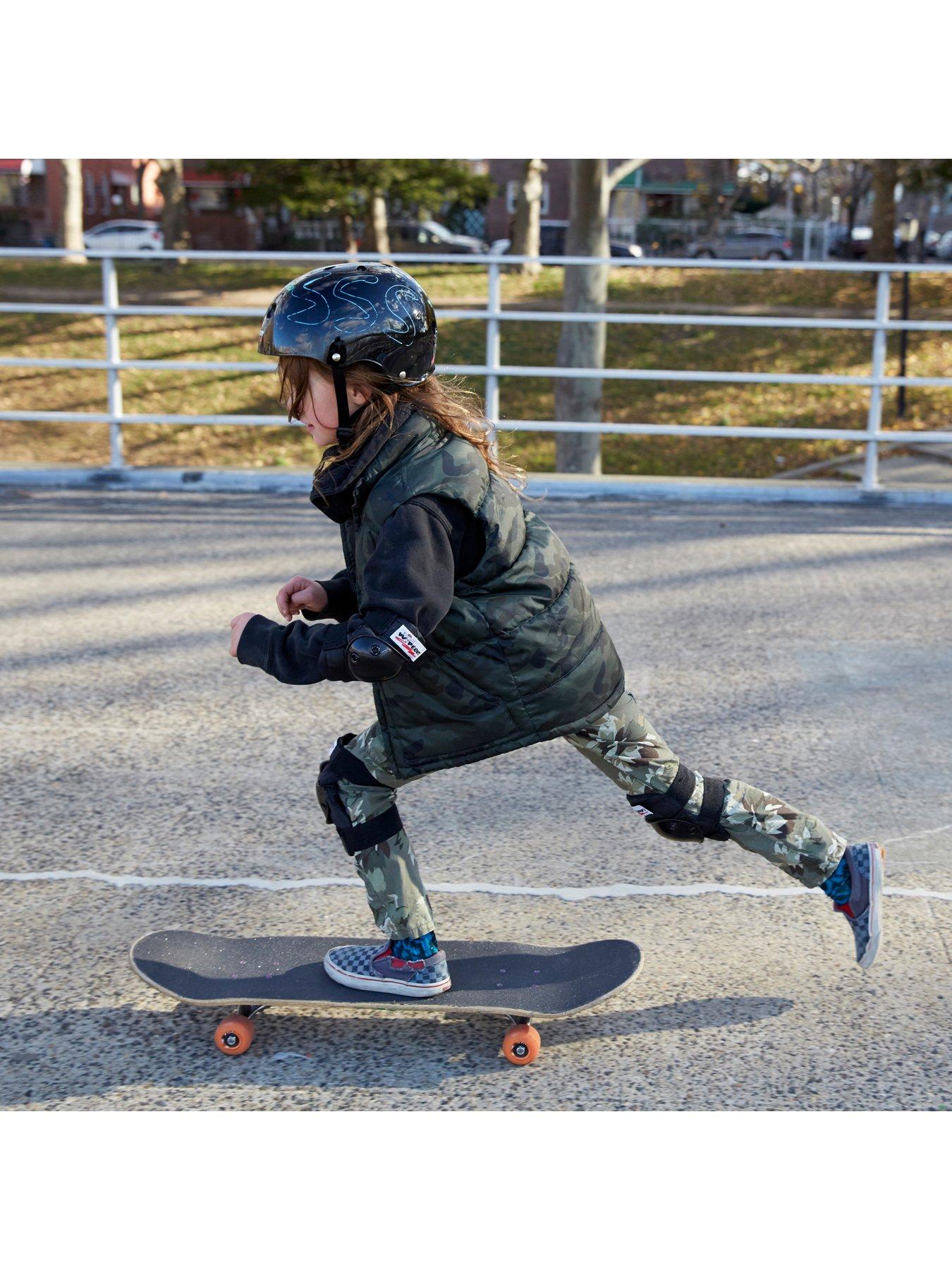 Image 4 of 8 of Wipeout Safety&nbsp;Helmet&nbsp;- Black