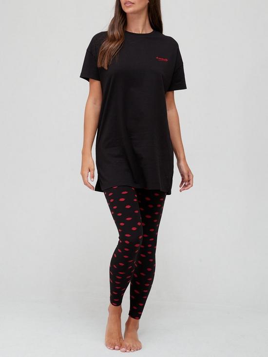 front image of v-by-very-amour-lips-longline-t-shirt-and-legging-pyjamas-black