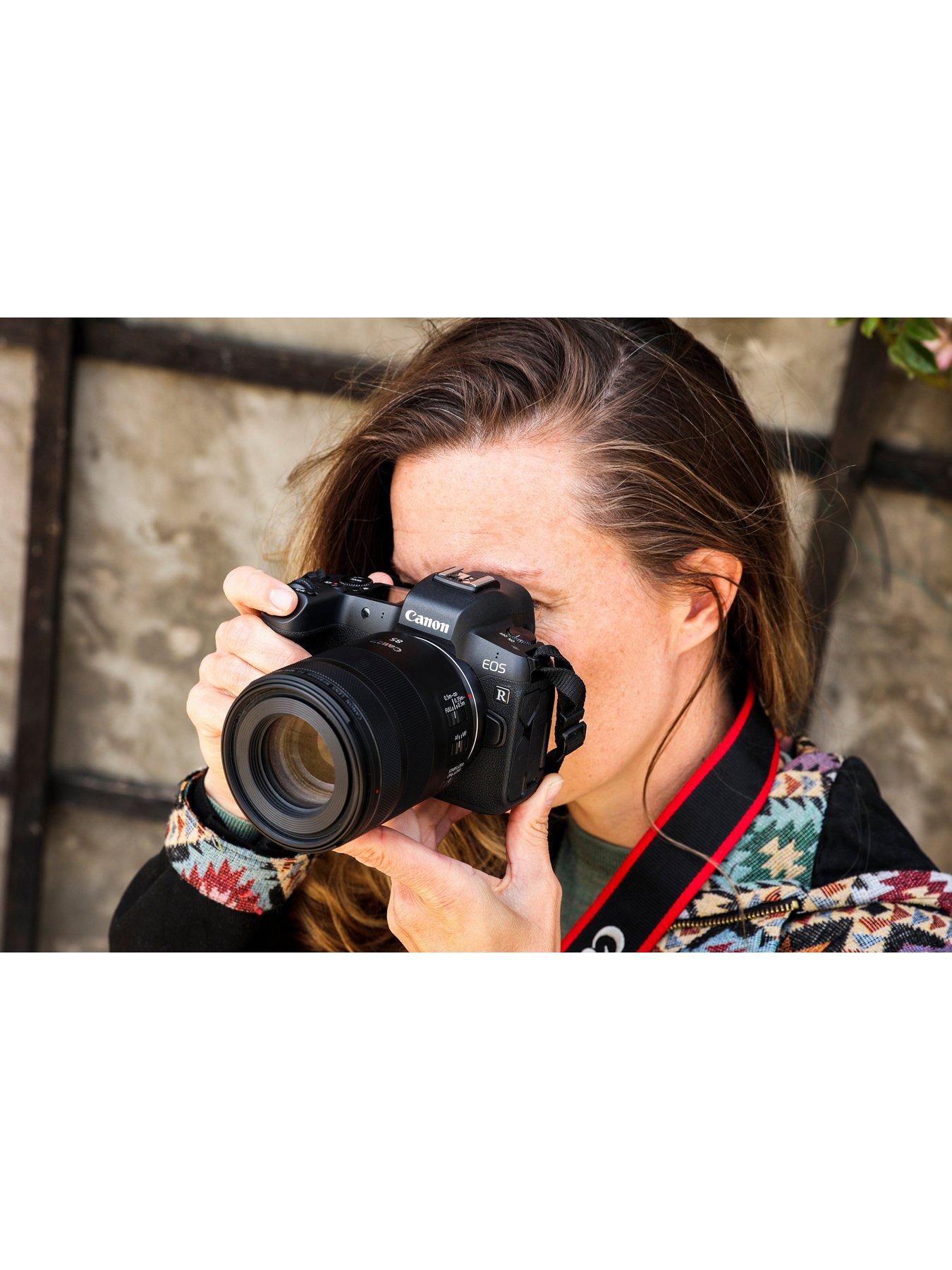  image of canon-rf-85mm-f2-macro-is-stm-lens