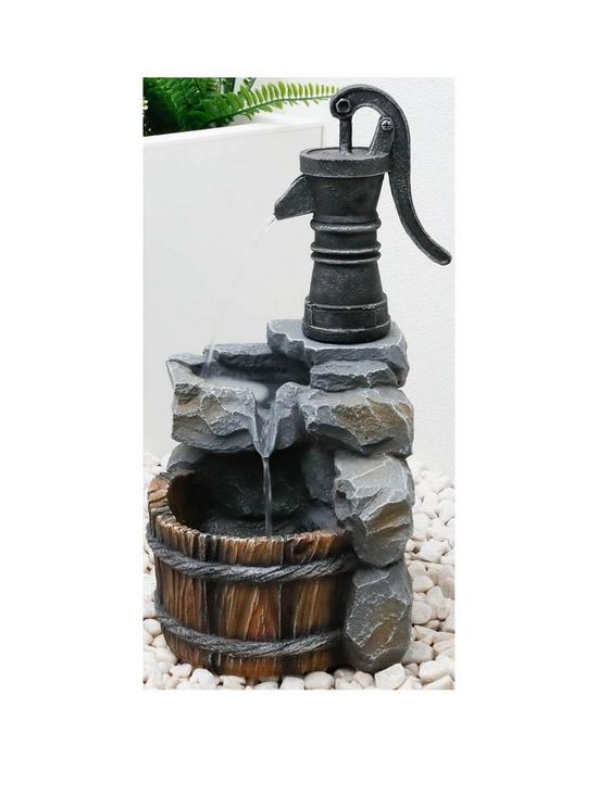 front image of gardenwize-solar-powered-water-feature-hand-pump