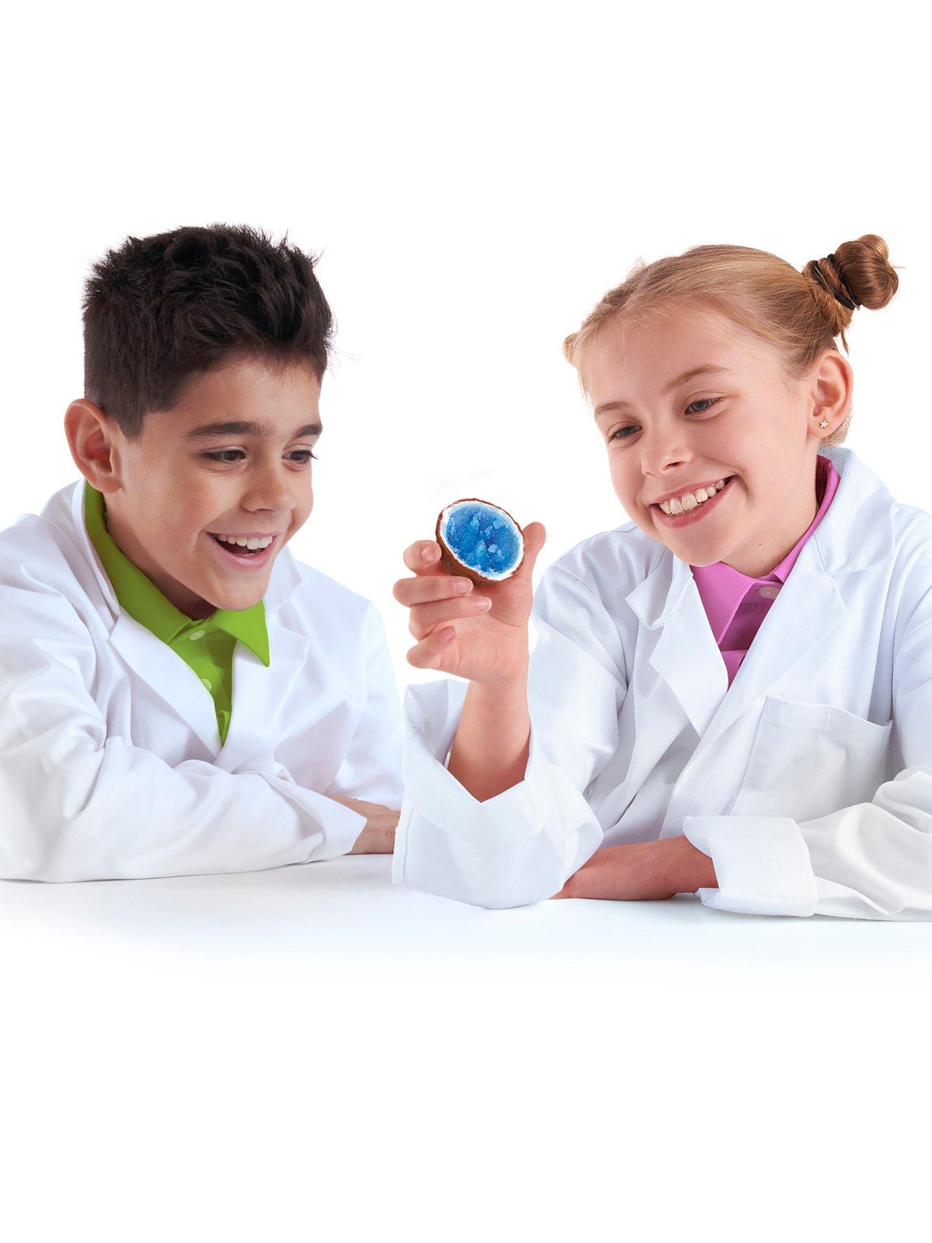 Image 4 of 7 of Edible Science Kit - 15 Food Experiments