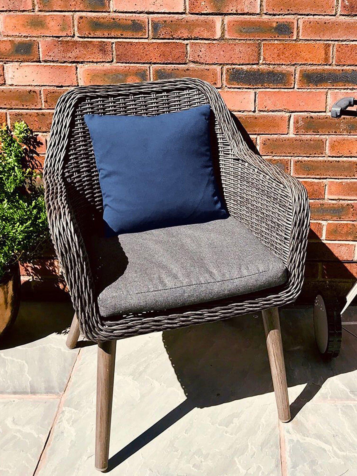 rucomfy-indooroutdoor-cushion