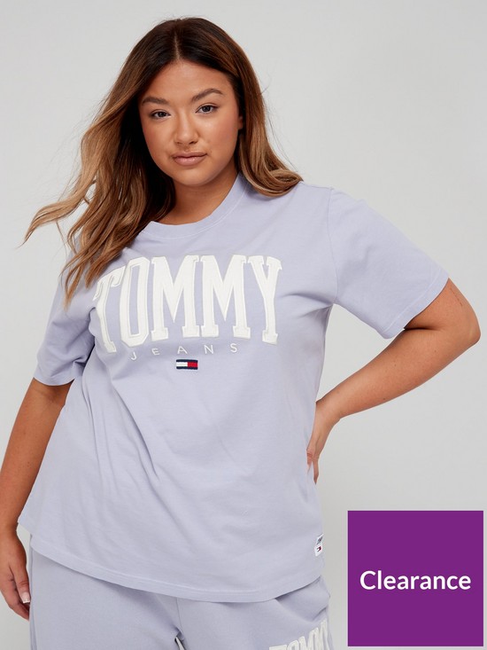 front image of tommy-jeans-curve-collegiate-logo-t-shirt-lavender