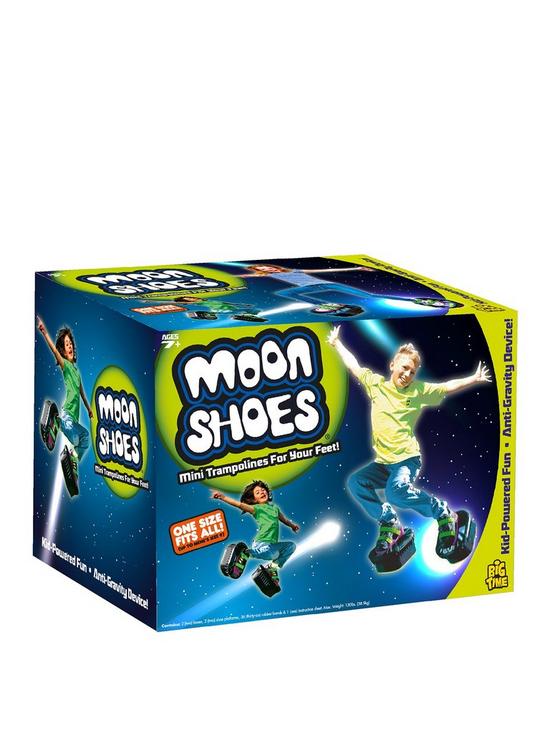 stillFront image of moon-shoes-stay-active-moon-shoes