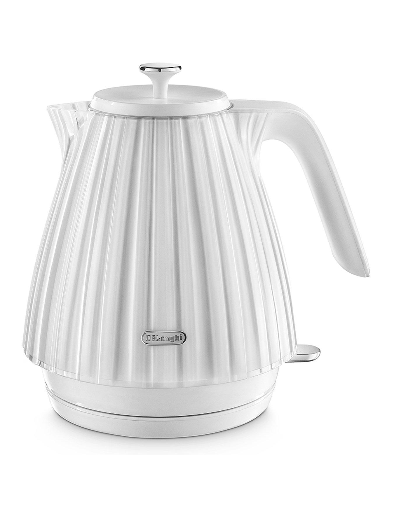 Image 1 of 5 of DeLonghi Ballerina Kettle - White