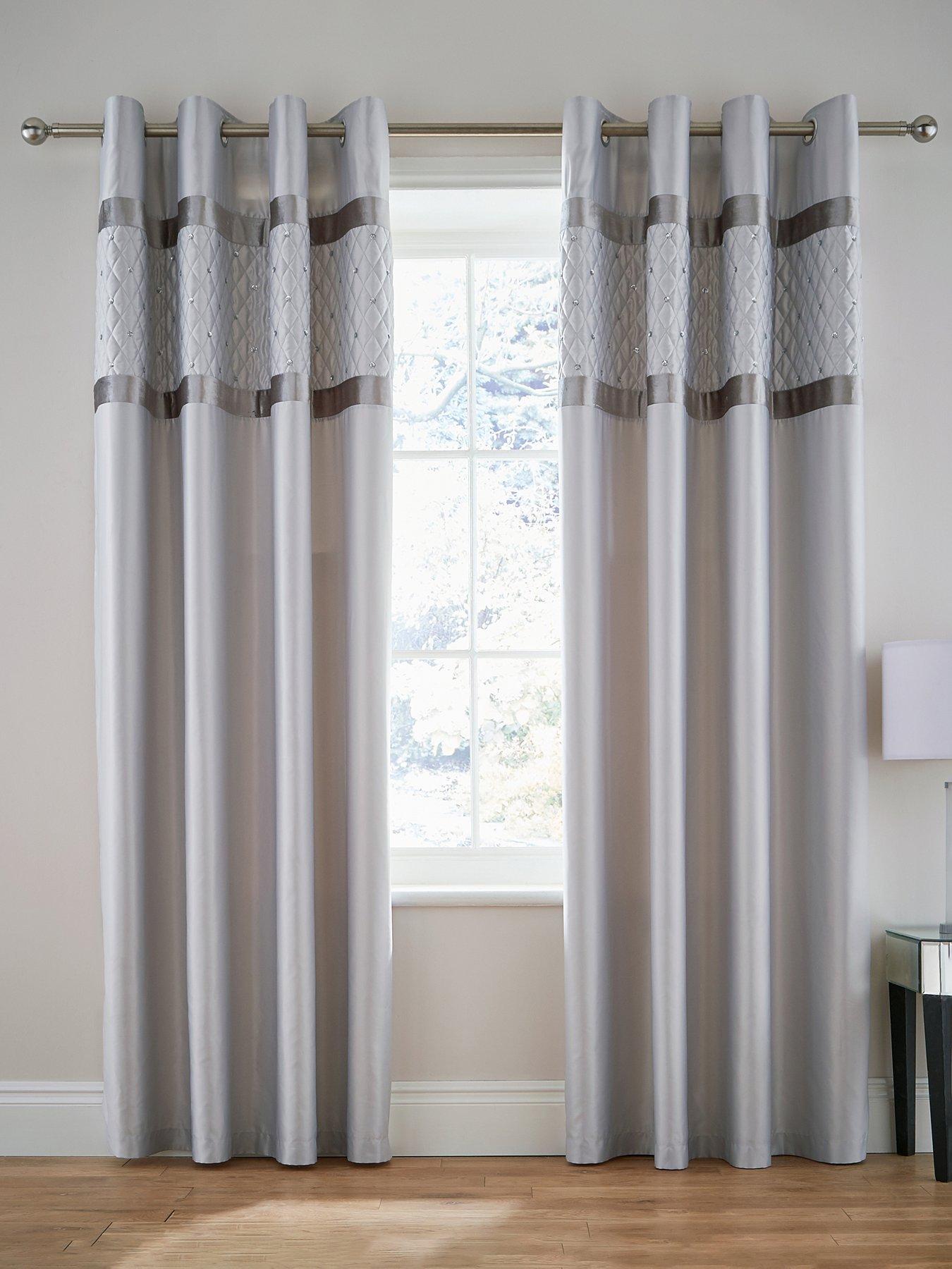 Catherine Lansfield Sequin Cluster Eyelet Curtains in Silver
