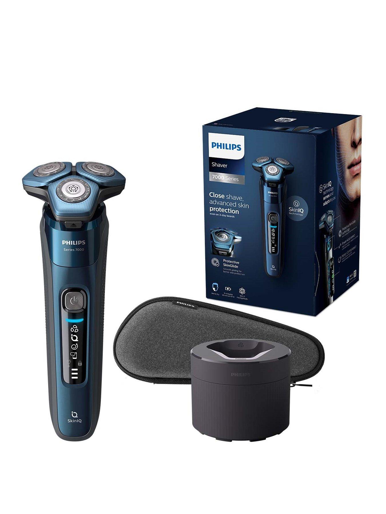 Series 7000 Wet & Dry Men's Electric Shaver with Quick Cleaning Pod &  Travel Case, Electric Blue, S7786/50