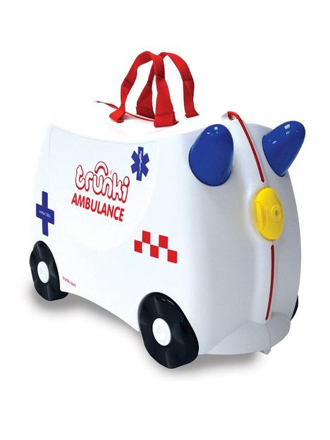 trunki-abbie-the-ambulance