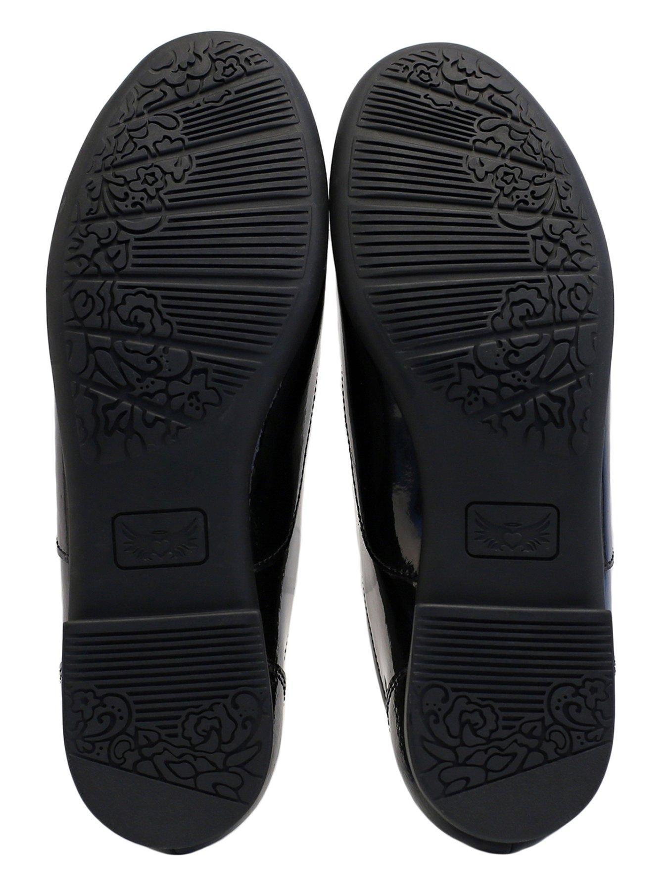  image of start-rite-girlsnbsptalentnbspleathernbsplace-up-school-shoes-black-patent