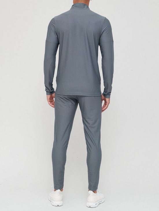stillFront image of under-armour-challenger-tracksuit-grey