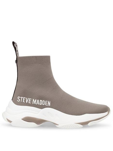 steve-madden-master-trainers-taupe