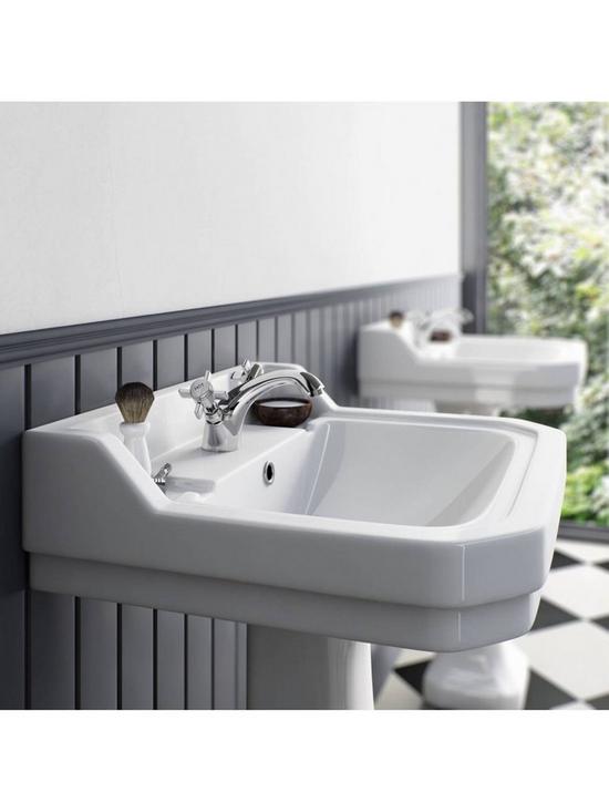 stillFront image of orchard-bathrooms-by-victoria-plum-winchester-traditional-basin-mixer-tap
