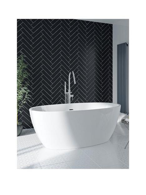 mode-bathrooms-by-victoria-plum-heath-round-freestanding-bath-1700-x-806