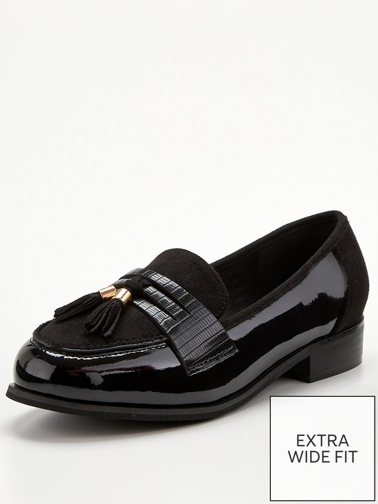 stillFront image of everyday-extra-wide-fit-tassel-loafers-black