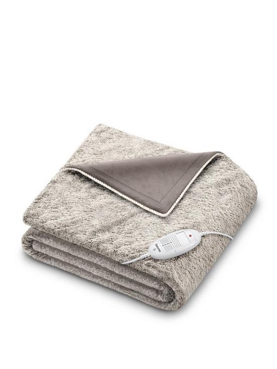 front image of beurer-fluffy-nordic-heated-snuggie-throw-180-x-130cm-with-luxurious-material