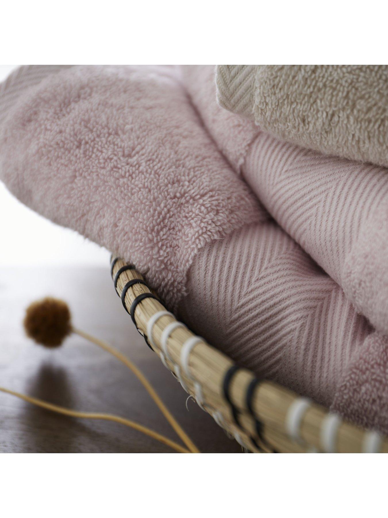 image of bianca-fine-linens-bianca-silk-towel-range