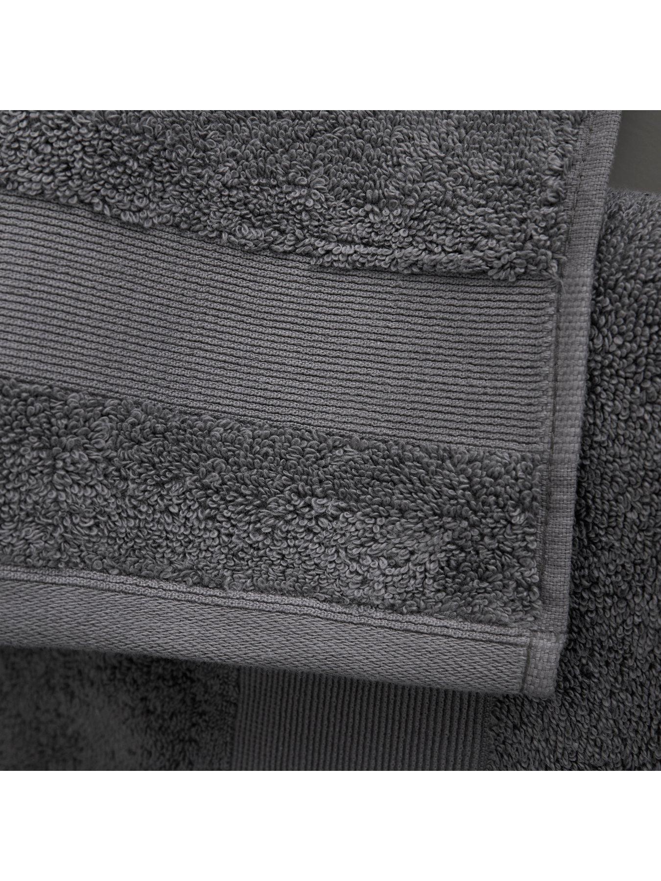 Image 3 of 6 of Catherine Lansfield Anti Bacterial 6 Piece Towel Bale
