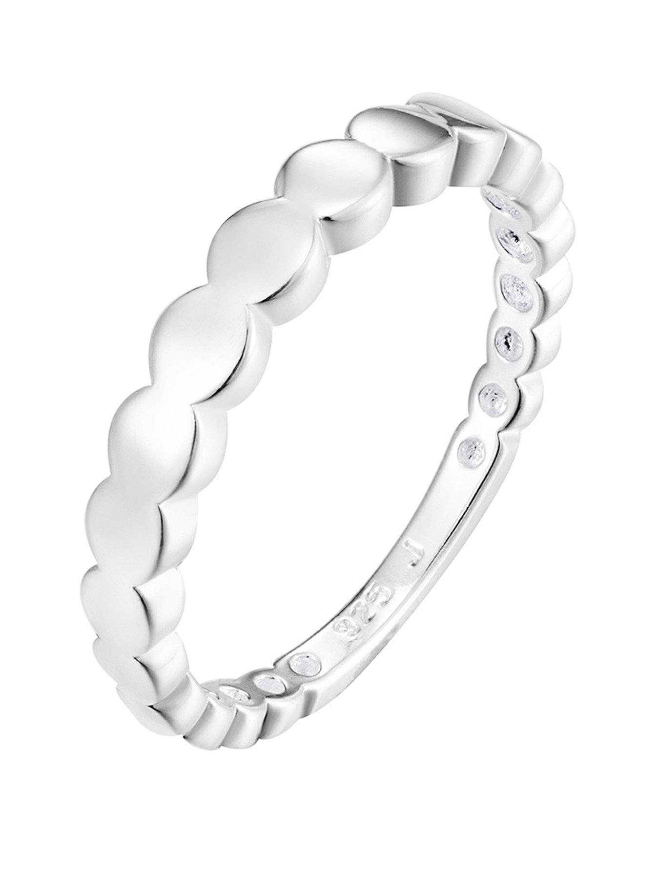 The Love Collection Sterling Silver Graduated Circle Ring