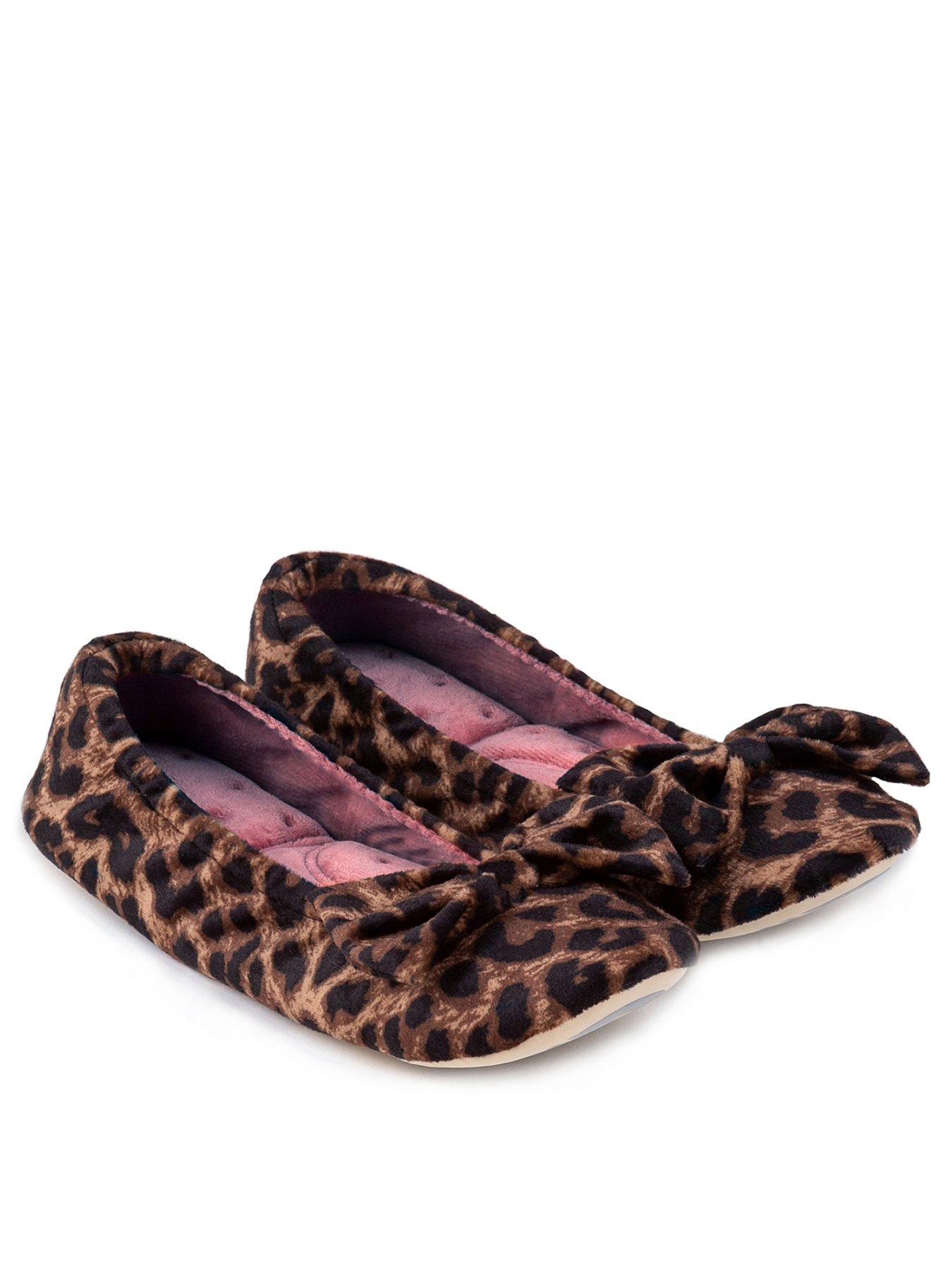 Totes isotoner discount pillowstep slippers womens